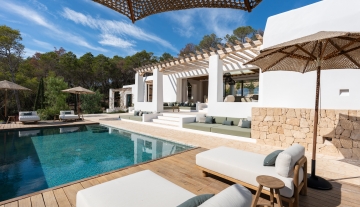 Resa Estates finca blakstad te koop vastgoed Ibiza house main .jpg